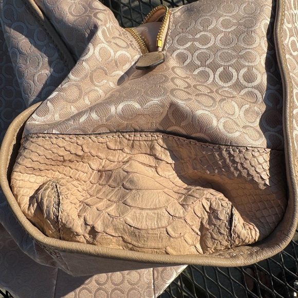 Coach Madison Phoebe Op Art Pearlescent Fabric and Leather Shoulder Bag - Picture 6 of 13